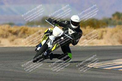 media/Jan-09-2022-SoCal Trackdays (Sun) [[2b1fec8404]]/Turn 16 (11am)/